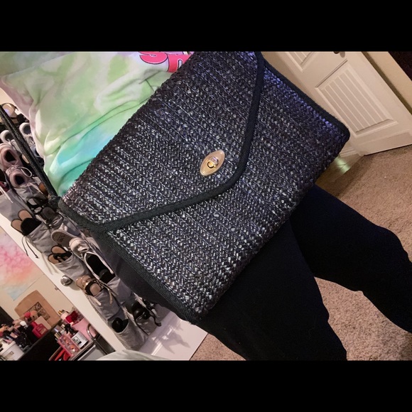 *Donated* Black Straw Clutch & Crossbody - Picture 8 of 10